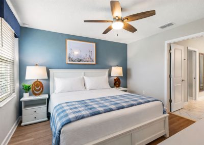 Champions Gate Spectacular vacation rental by owner Sirenity King bedroom with 43 inch TV with jack n jill en suite